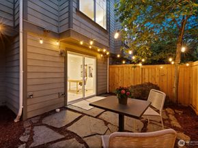 8509 A Interlake Avenue N, Seattle WA 98103