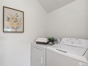 8509 A Interlake Avenue N, Seattle WA 98103
