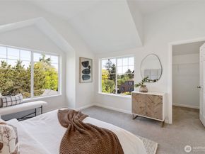 8509 A Interlake Avenue N, Seattle WA 98103