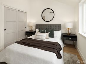535 N 70th Street, Seattle WA 98103