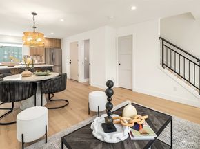 535 N 70th Street, Seattle WA 98103