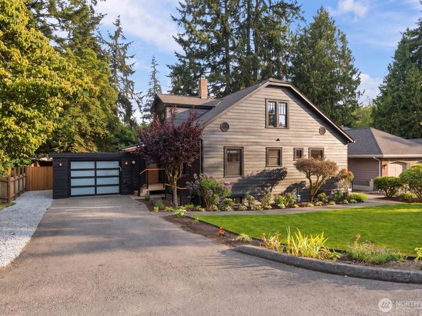 3513 NE 187th Court, Lake Forest Park WA 98155