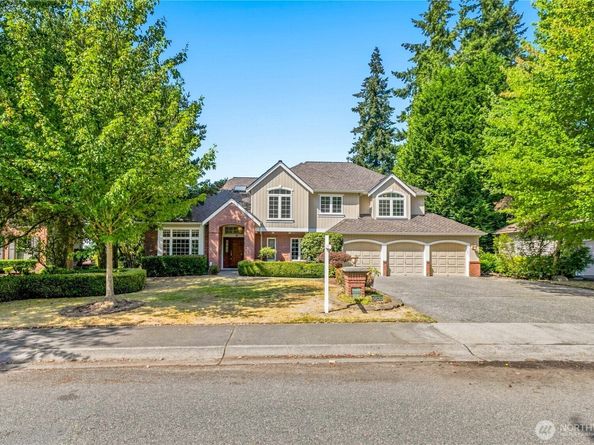 12228 Double Eagle Drive, Mukilteo WA 98275