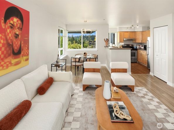 3926 243rd Place SE H303, Bothell WA 98021