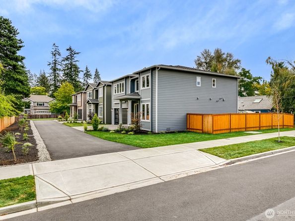 18554 Stone Avenue N, Shoreline WA 98133