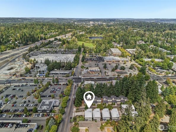 8312 120th Avenue NE, Kirkland WA 98033