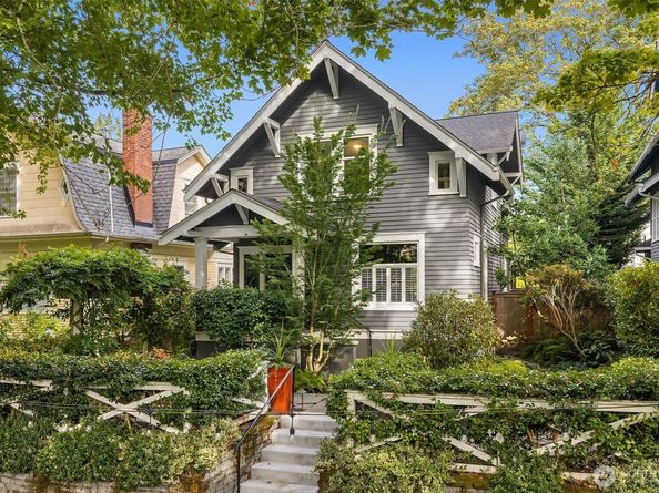 930 20th Avenue E, Seattle WA 98112