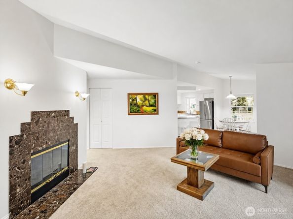 8653 Avondale Rd NE D208, Redmond WA 98052