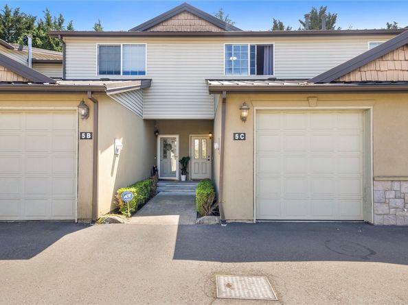 418 17th Street SE 5C, Auburn WA 98002