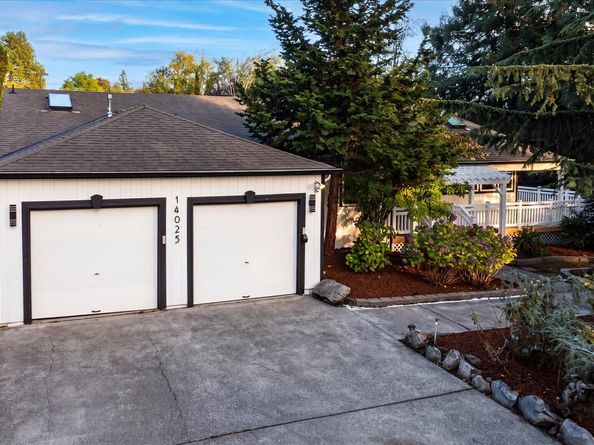 14025 SE 197th Place, Renton WA 98058