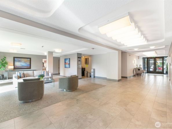 6535 Seaview Avenue NW 711B, Seattle WA 98117