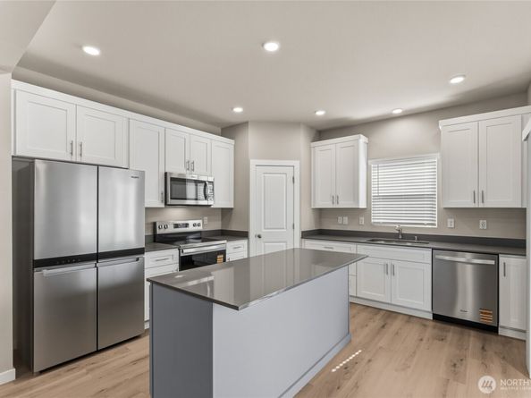 1109 138th Place SW, Lynnwood WA 98087