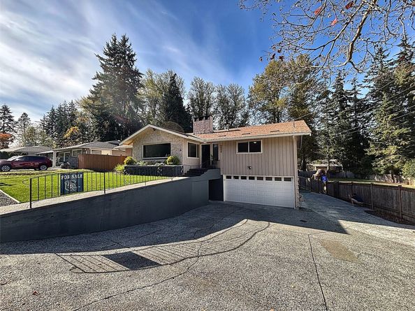 8808 Monte Cristo Drive, Everett WA 98208