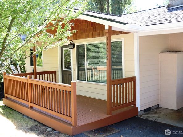 11209 NE 112th Street, Kirkland WA 98033