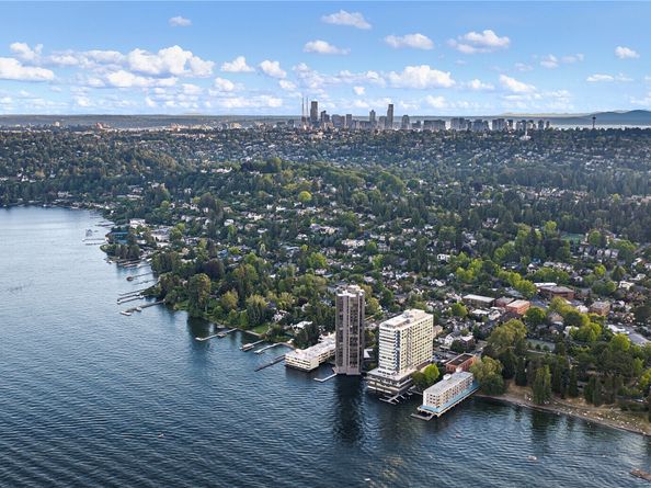 1620 43rd Avenue E 1B, Seattle WA 98112