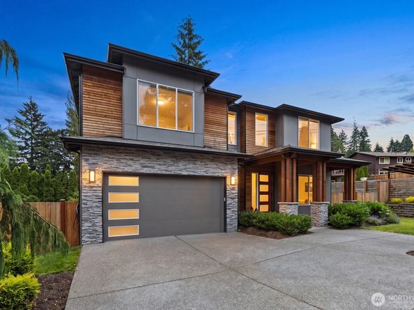22005 4th Avenue W, Bothell WA 98021