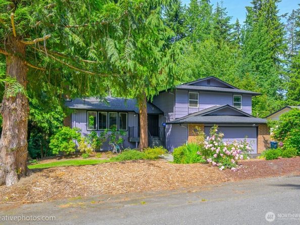 19306 74th Avenue W, Lynnwood WA 98036