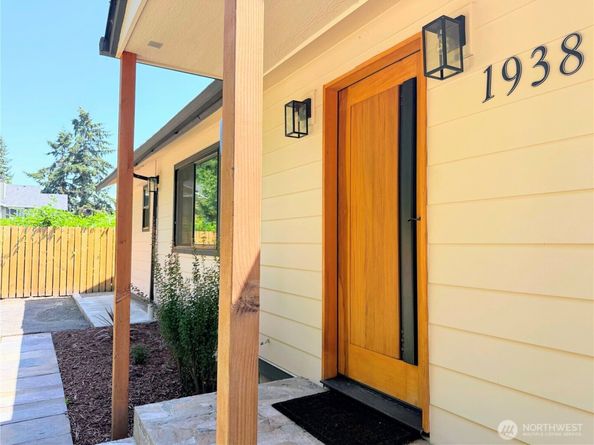 1938 A Street SE, Auburn WA 98002