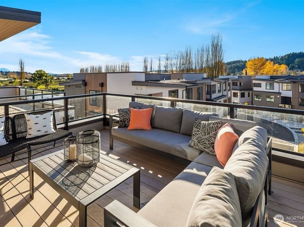 14351 NE 148th Place 3B, Woodinville WA 98072