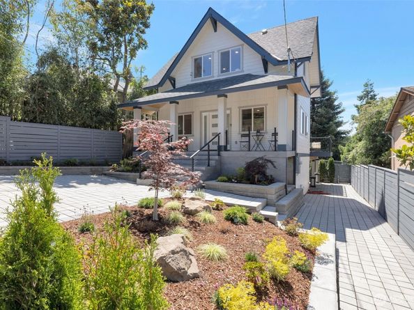 5109 S Willow Street, Seattle WA 98118