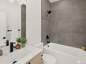 332 NE 90th Street, Seattle WA 98115