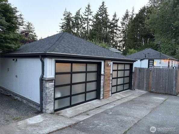 13758 3rd Avenue NW, Seattle WA 98177
