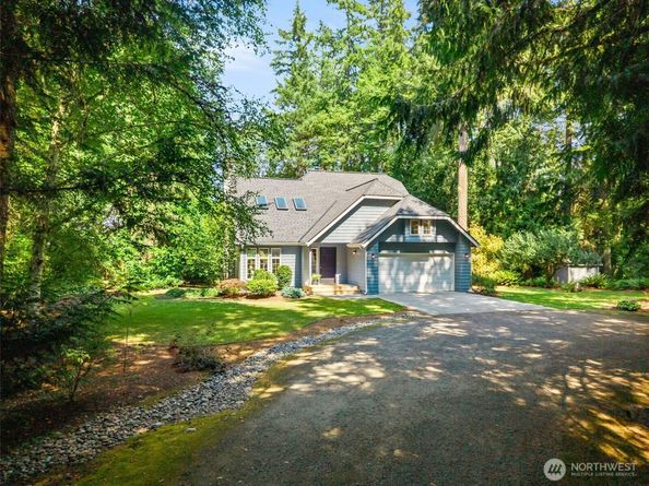 10109 NE Knight Road, Bainbridge Island WA 98110