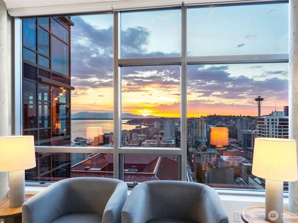 2033 2nd Avenue 2104, Seattle WA 98121