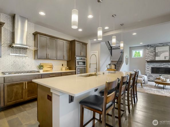 13521 NE 128th Place, Kirkland WA 98034