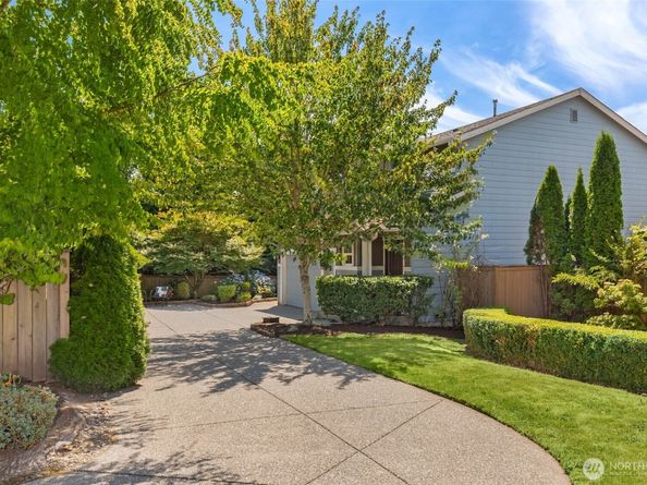 4200 166th Place SE, Bothell WA 98012