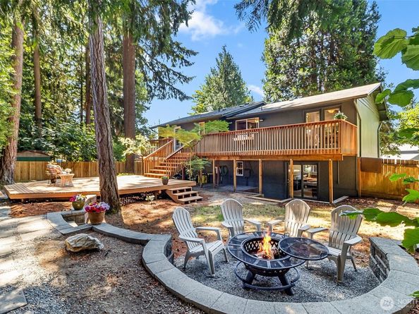 10716 127th Avenue NE, Kirkland WA 98033