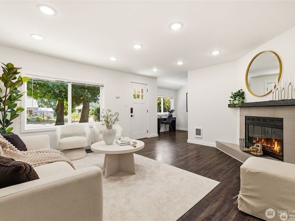 12042 14th Avenue NE, Seattle WA 98125
