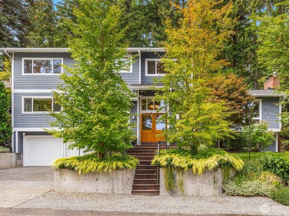 7803 89th Place SE, Mercer Island WA 98040