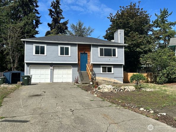 26901 35th Ave S, Kent WA 98032