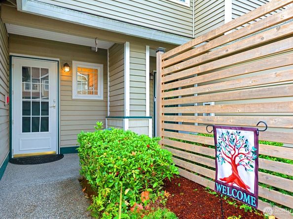 21616 9th Avenue SE C105, Bothell WA 98021