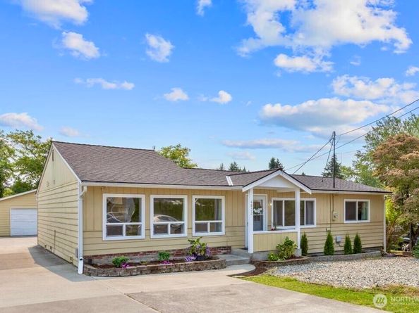 4832 188th Street SW, Lynnwood WA 98037