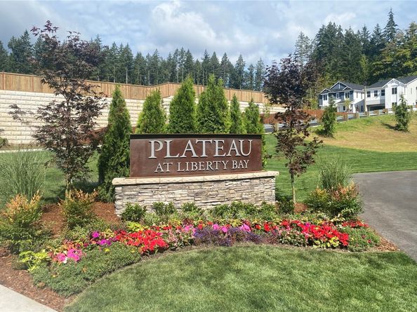 19306 Bergen Drive NW 21, Poulsbo WA 98370