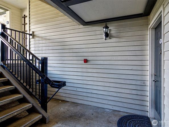 15415 35th Avenue W C103, Lynnwood WA 98087