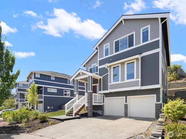 19105 123rd Avenue SE, Renton WA 98058