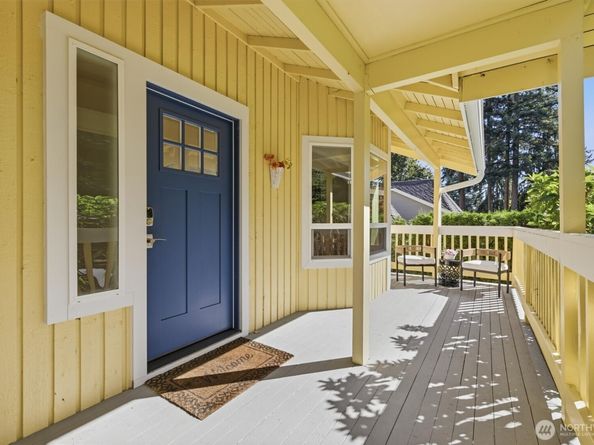 17024 NE 131st Place, Redmond WA 98052