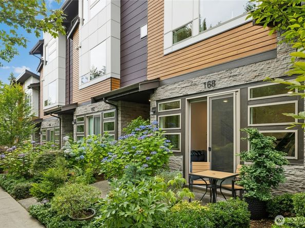 168 Whispering Lane NW, Bainbridge Island WA 98110