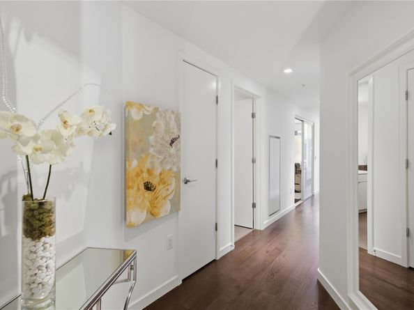 590 1st Avenue S 613, Seattle WA 98104