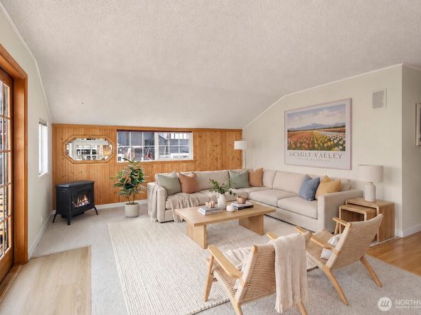 2818 Boyer Avenue E 8, Seattle WA 98102
