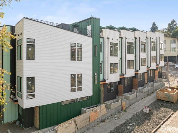 1825 E Pine Street, Seattle WA 98122