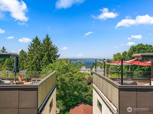 6911 California Avenue SW C, Seattle WA 98136