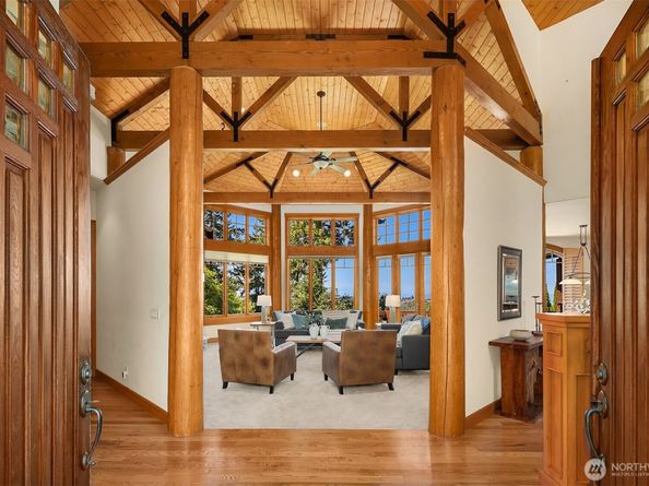 6563 170th Place SE, Bellevue WA 98006