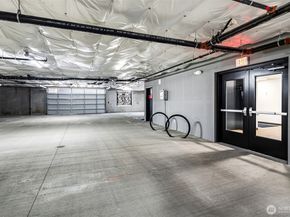 6949 NE 184th Lane 205, Kenmore WA 98028