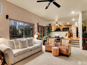 32807 12th Avenue SW, Federal Way WA 98023