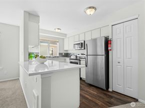 725 SW 115th Street SW BB 204, Everett WA 98204