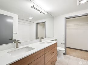 11903 NE 128th Street 320, Kirkland WA 98034